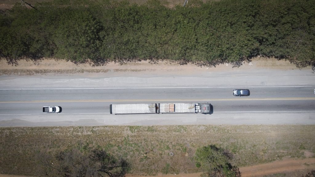 Rodovia Antunes Soares (SP-079), trecho de ultrapassagem entre Piedade e São Miguel Arcanjo Foto Pablo Jacob