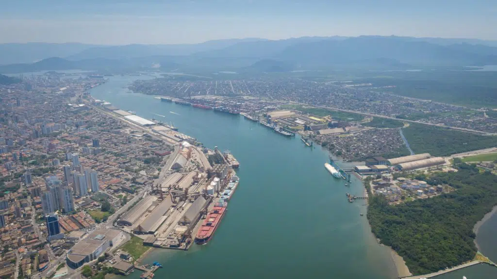 Túnel Santos–Guarujá: projeto avança e cumpre etapa contratual