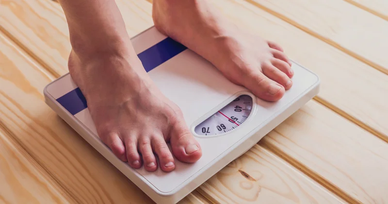 Veja como a combinação de gordura abdominal e falta de vitamina D pode aumentar risco de morte após os 50 anos