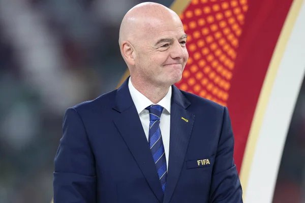 Membros da Concacaf ameaçam abandonar Infantino e crise na Fifa cresce - destaque galeria