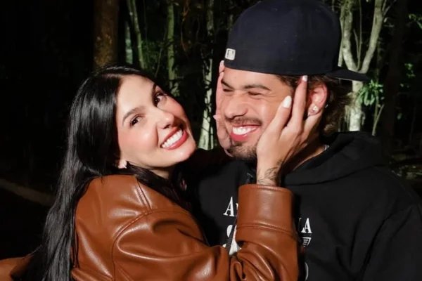 Ana Castela responde recado de Zé Felipe durante show. Veja vídeo - destaque galeria