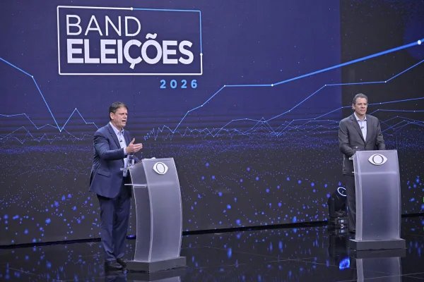 Cinco momentos em que Tarcísio e Haddad trocaram farpas no debate em SP - destaque galeria