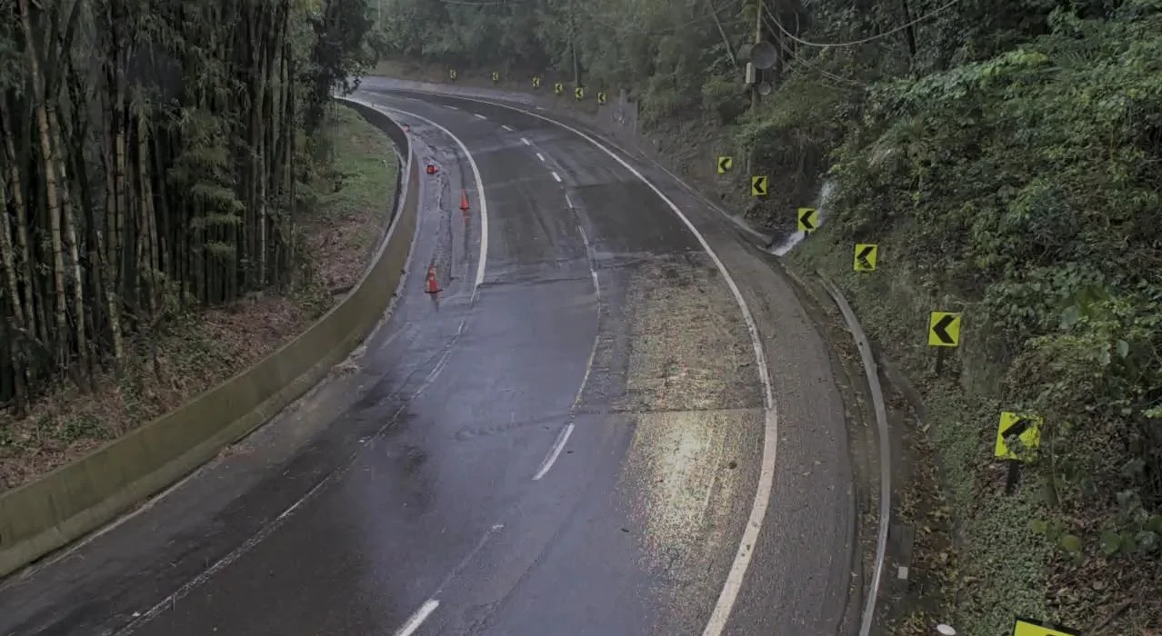 Serra Antiga da Rodovia dos Tamoios é liberada ao tráfego