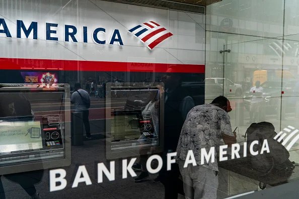 Vice-presidente do Bank of America é morta a facadas na Times Square - destaque galeria