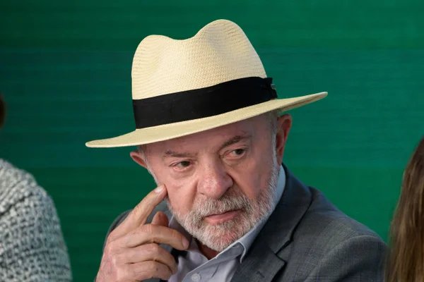 Lula recebe Gilmar no Planalto em meio à crise envolvendo Moraes - destaque galeria